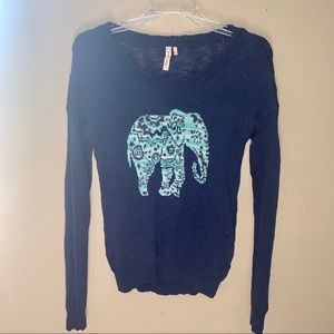Navy Elephant Sweater!!⭐️💙